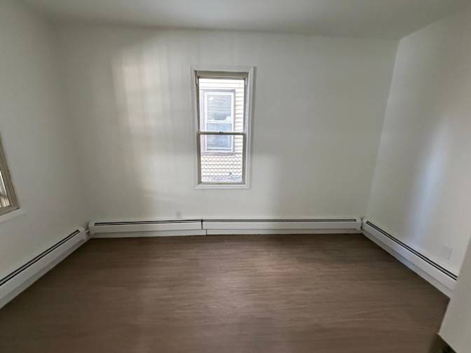 Carlos's room