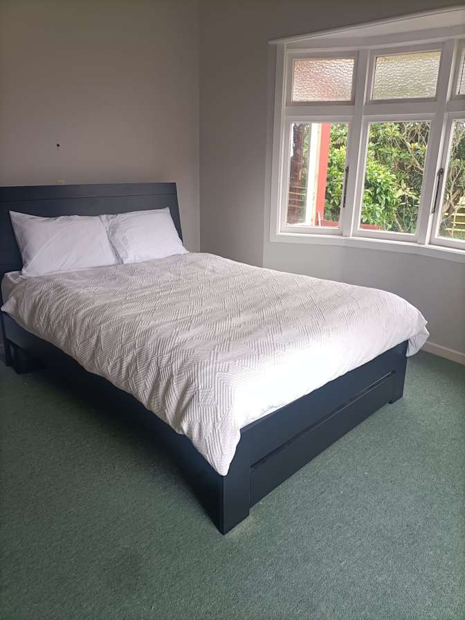 Liezl Wells's room