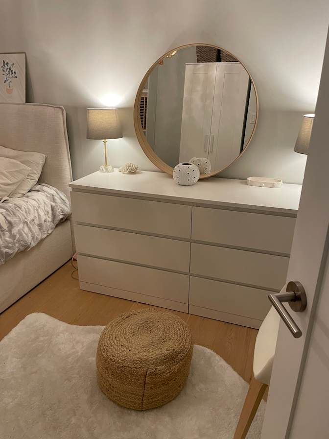 Karen's room