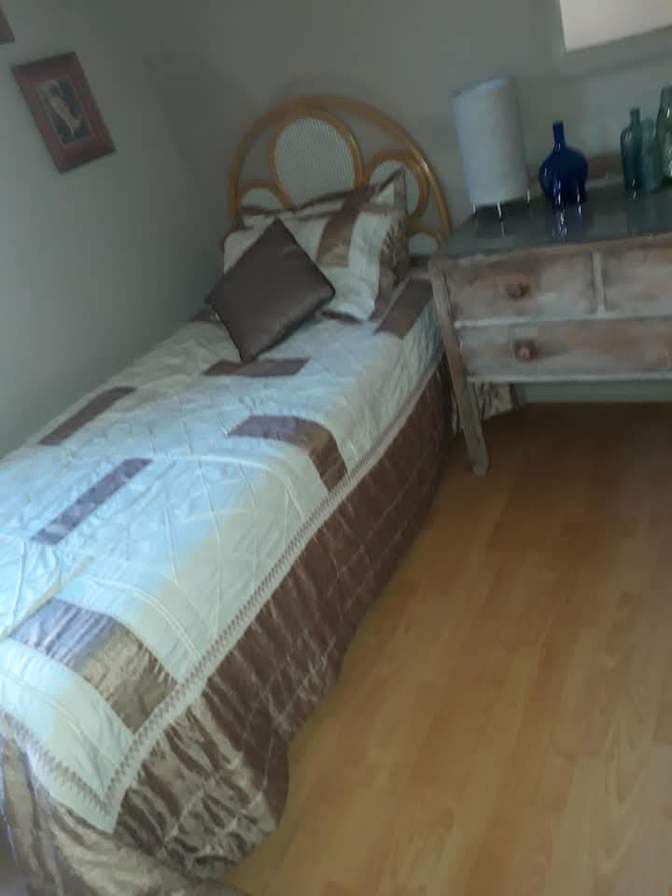 lindy welch's room