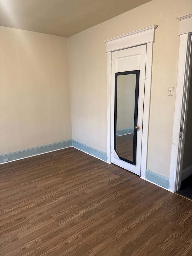 Tashna Gabbidon's room