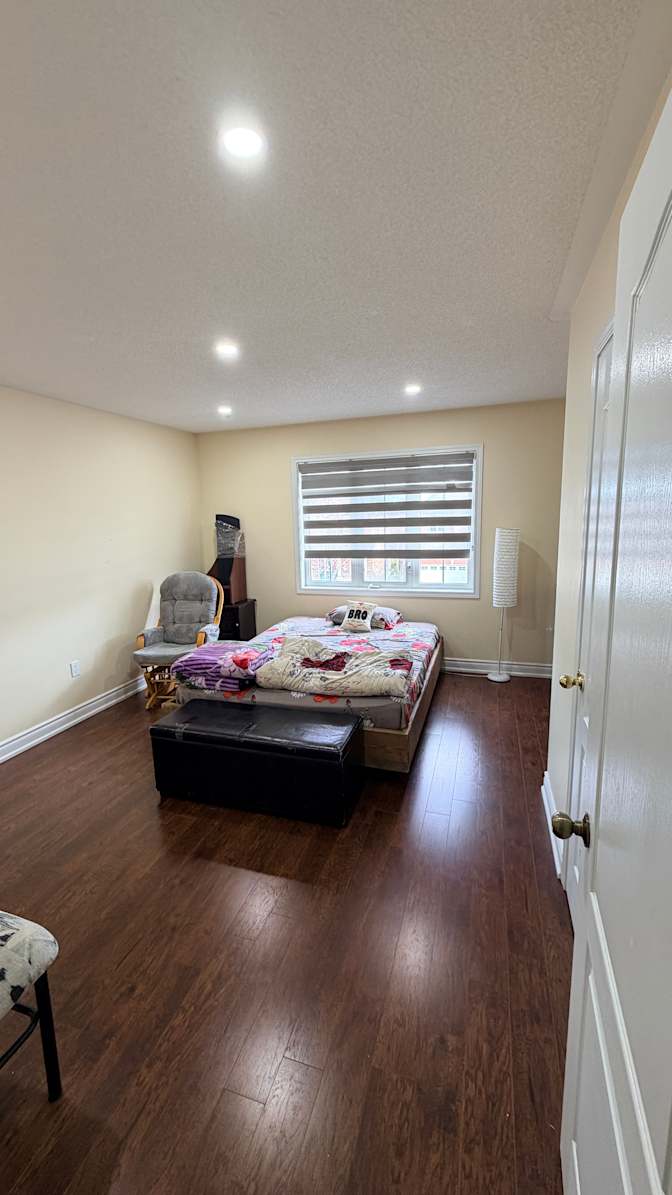 Inder's room