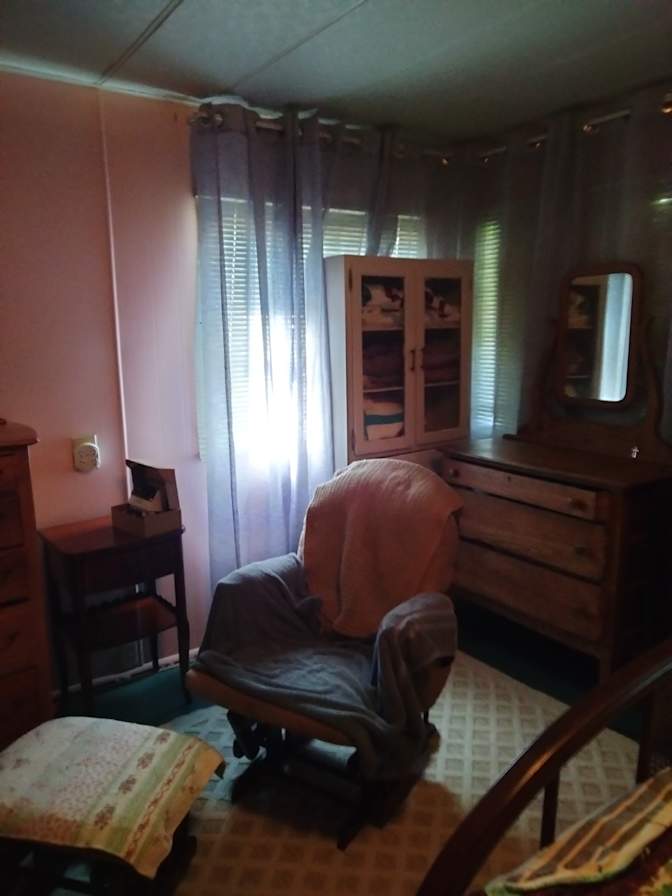 Debra J Barton's room