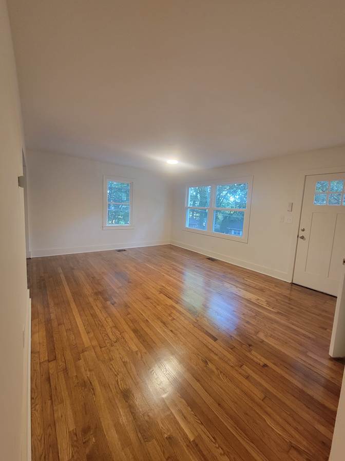 kleeatlgaATgmailcom's room