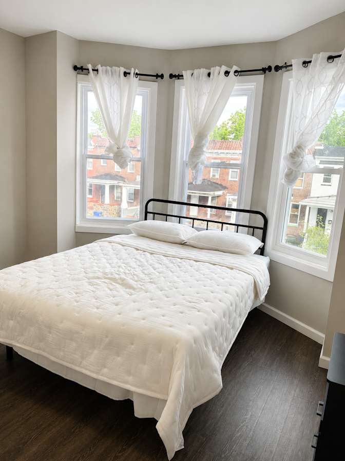 Alicia's room