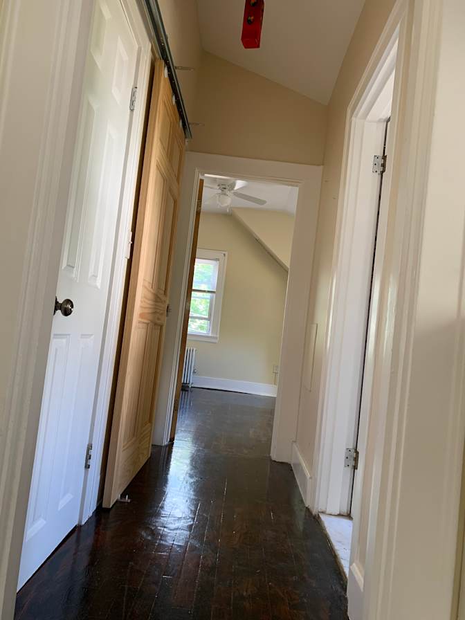 sam's room
