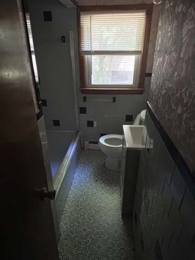 Gladys's room