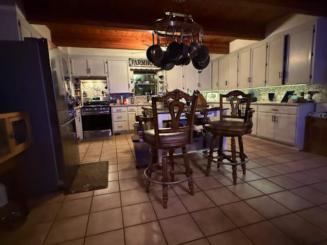 allison tune's room