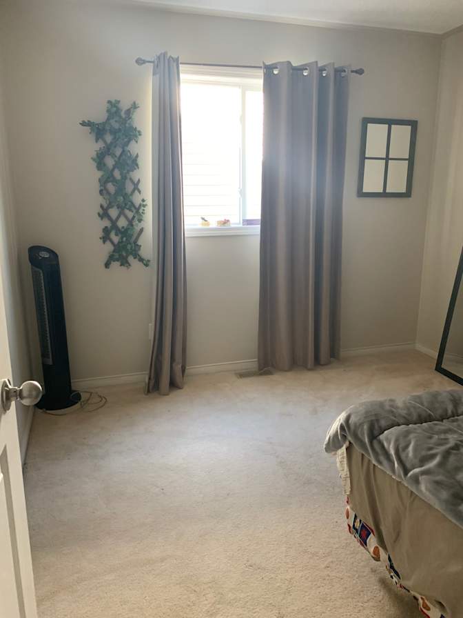 Mar's room