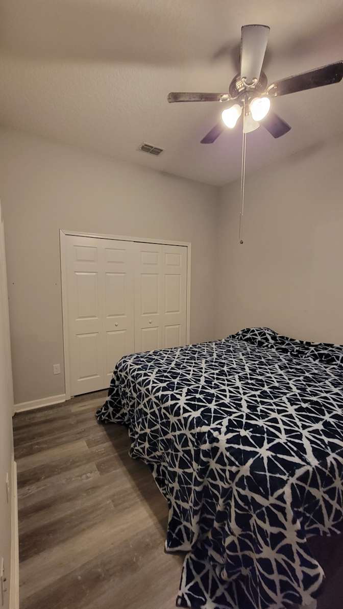 Andrew Russ's room