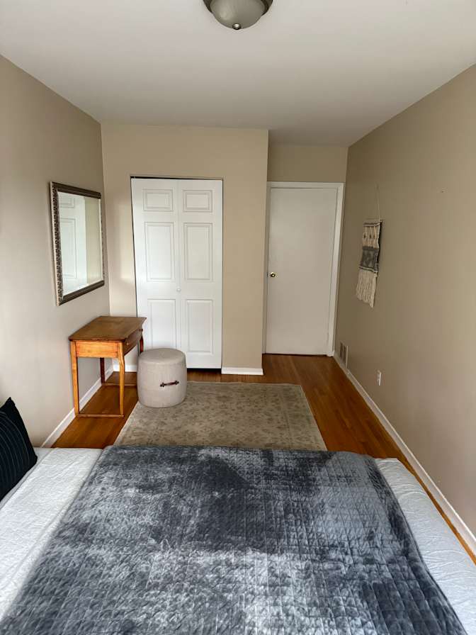 Razvan's room