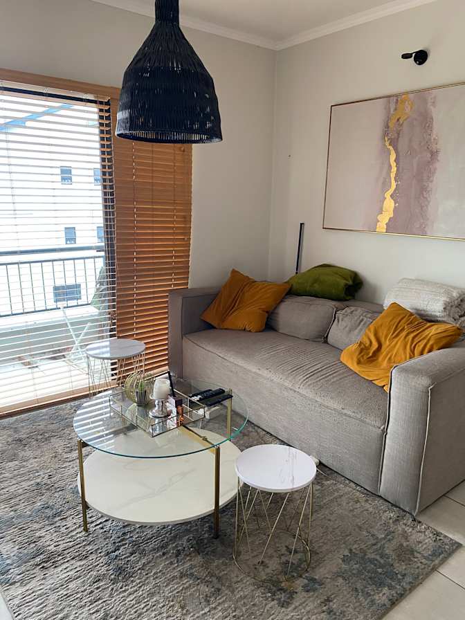 OLUWATOSIN's room