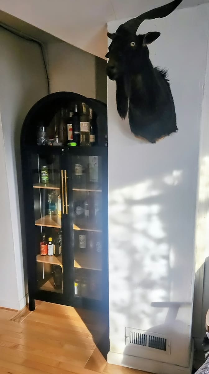 Giselle's room
