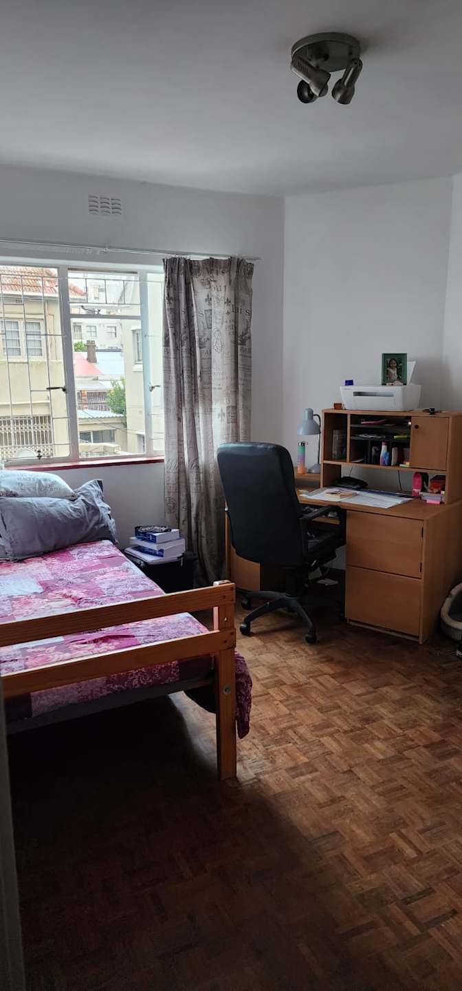 Fuzlin's room