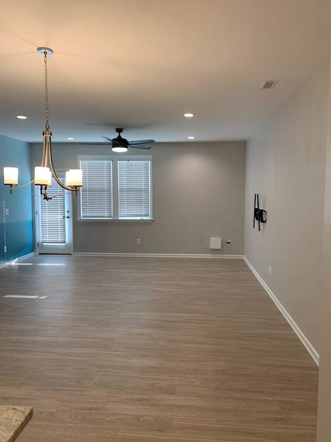 Alcove Rooms's room