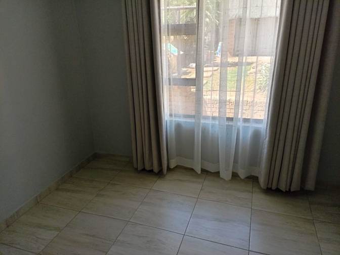 Siphesihle's room