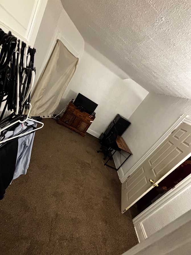 Salina's room