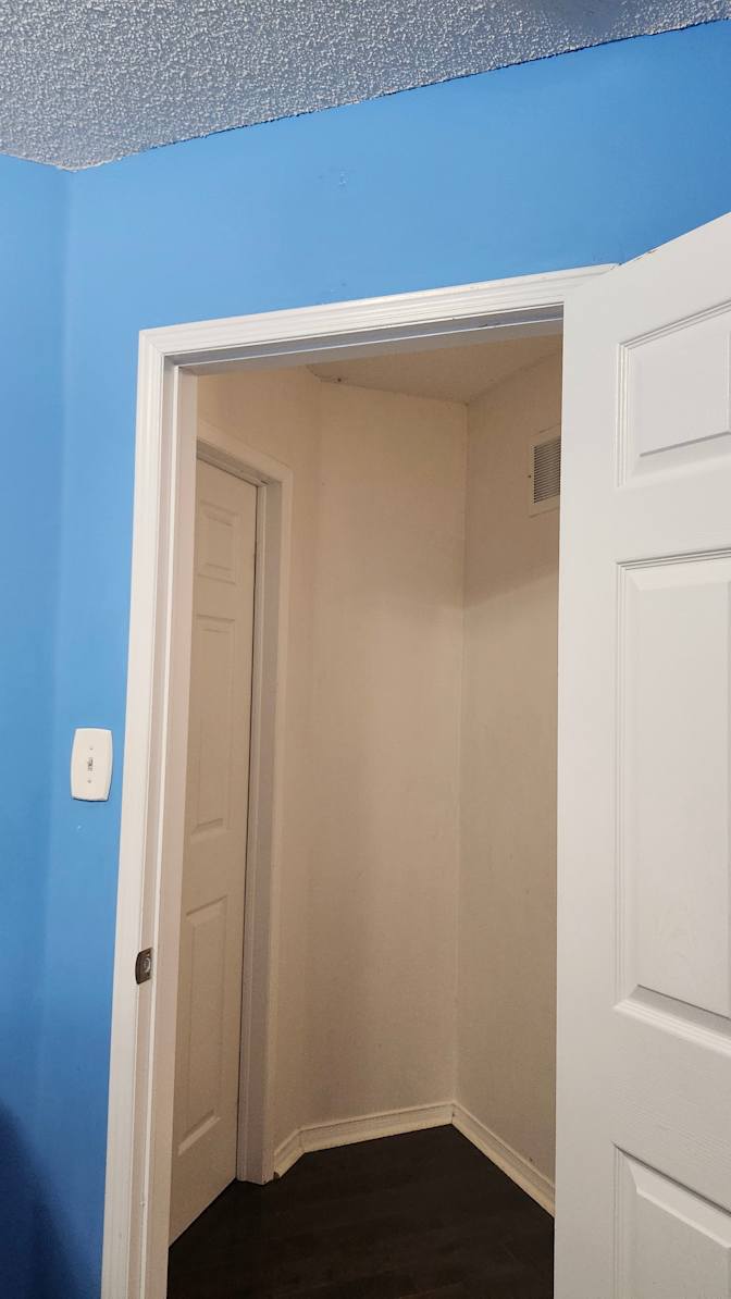 Diane C's room