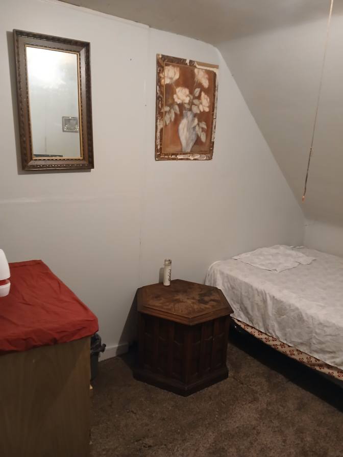 Juanita's room