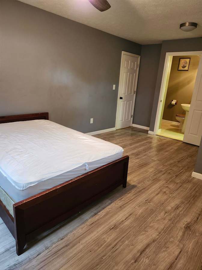 LeMara's room