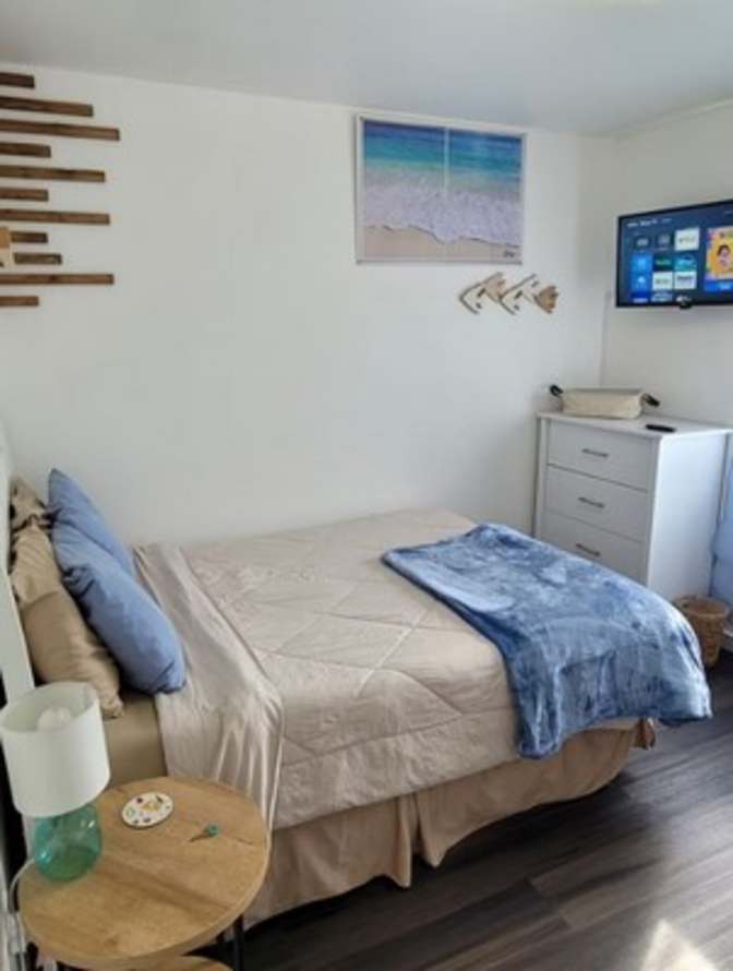 Donna's room