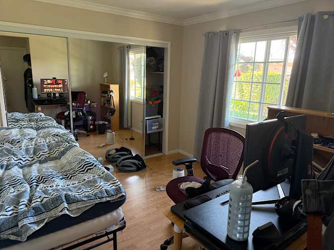 Kam's room