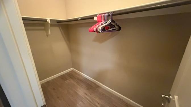 Ve's room