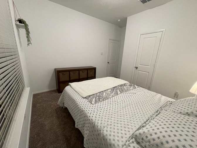 Do Nguyen's room