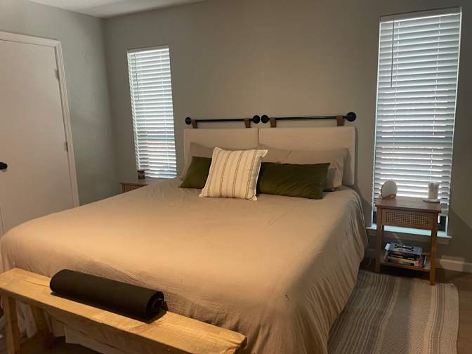 Carol mackey's room