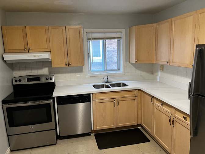 Nick Sarkovski's room