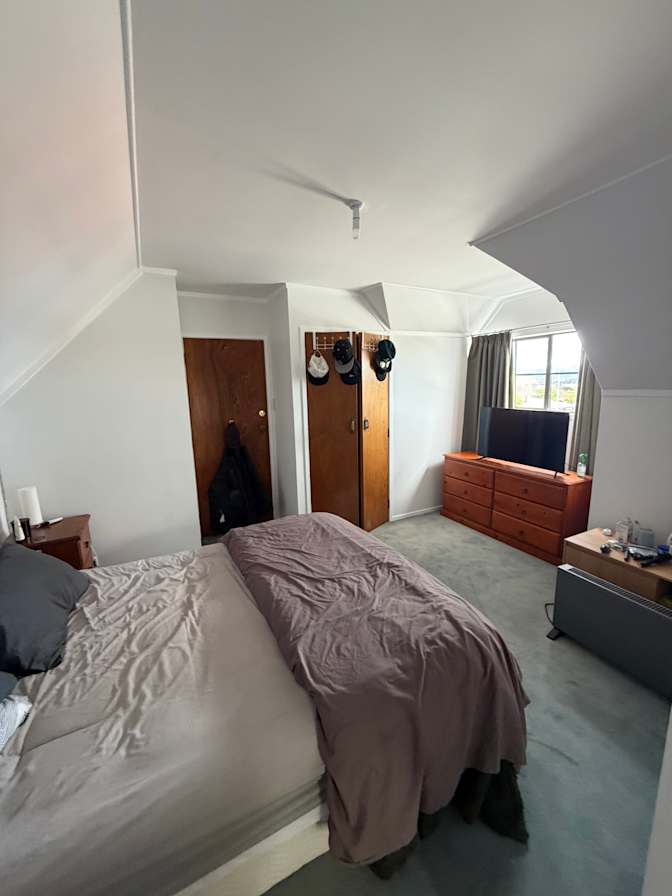 Jessica's room