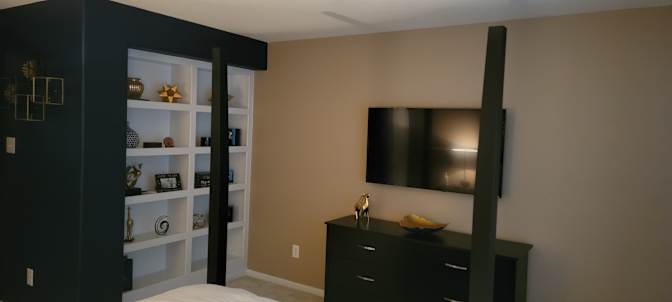 Luis's room