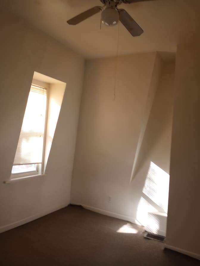 Yousef's room