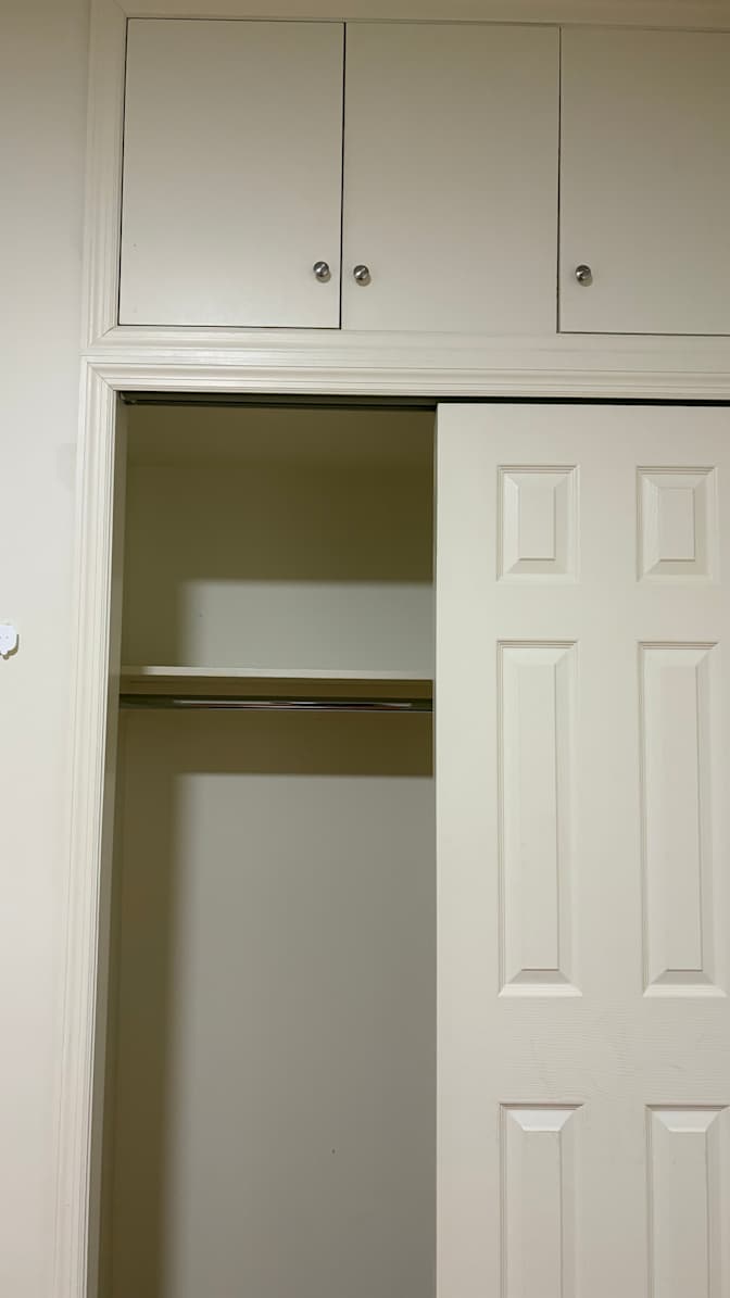 AdrianaA's room