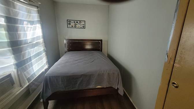 Deunta''s room