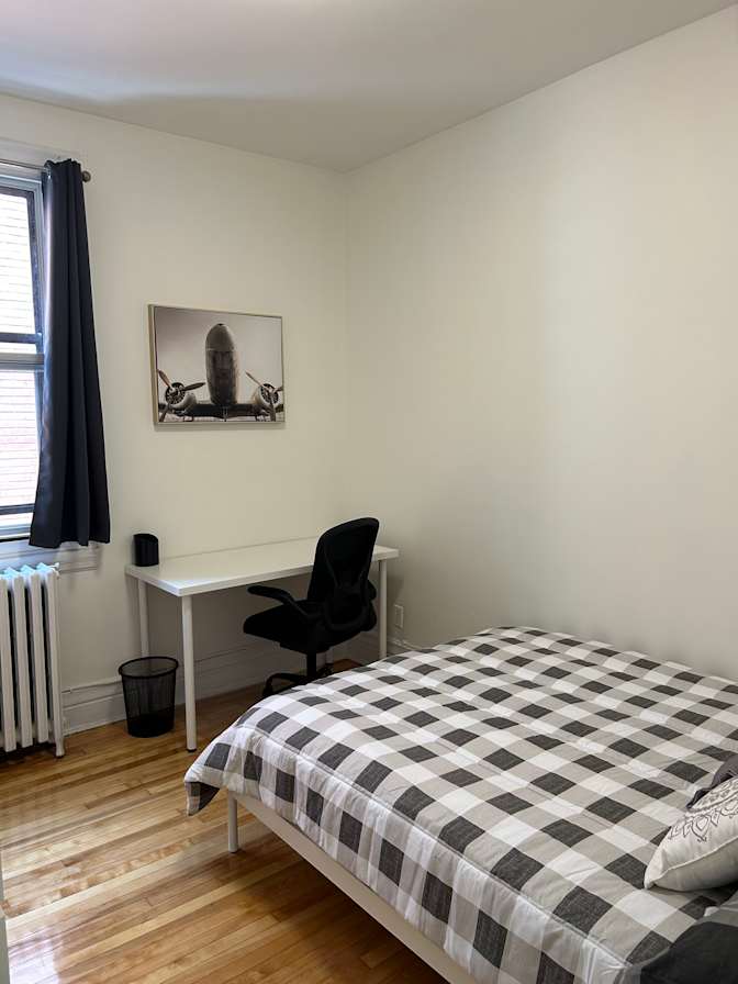 Carole's room