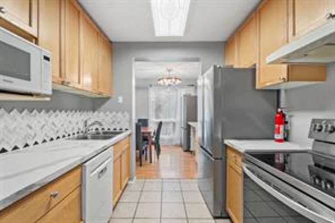 Danica Samara's room