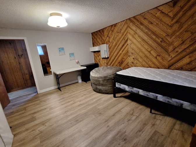 Lawrence Heights - Photo 7