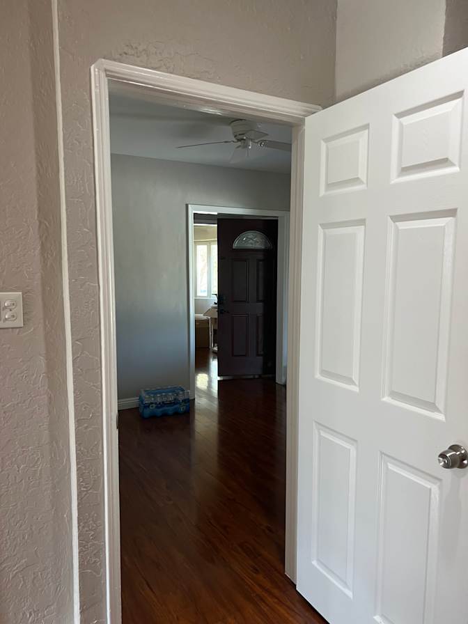 Kelly's room