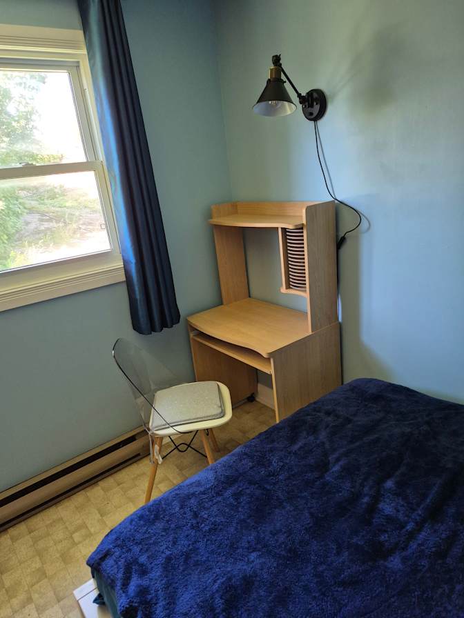 D H's room