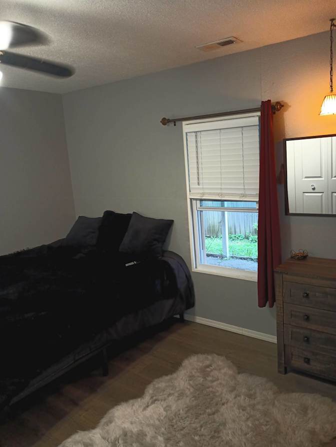 Stephanie's room