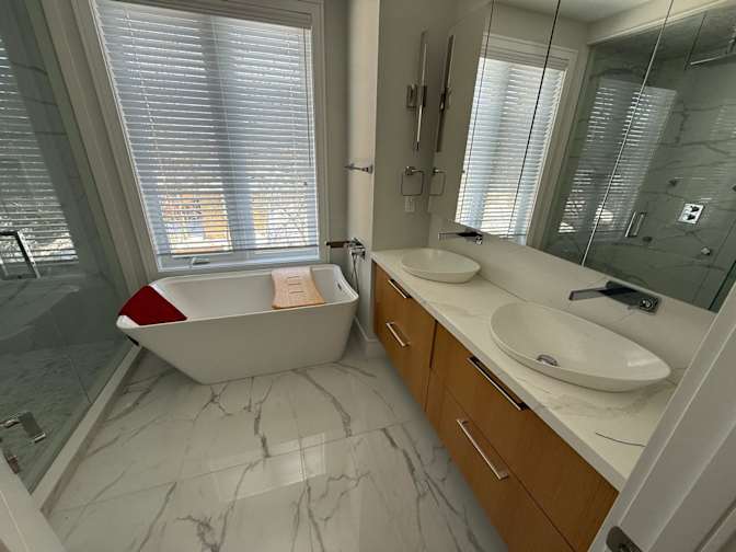 Fiallo Holdings Corp's room