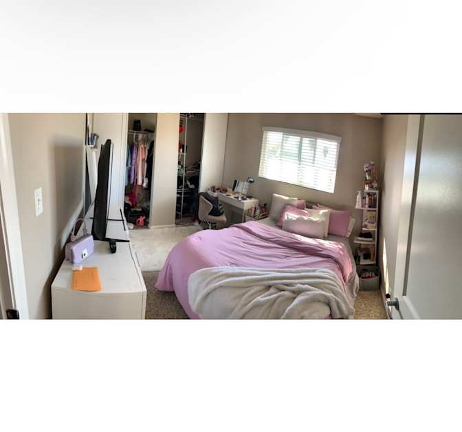 Valentina's room