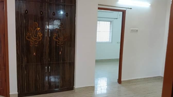 Kaviya's room