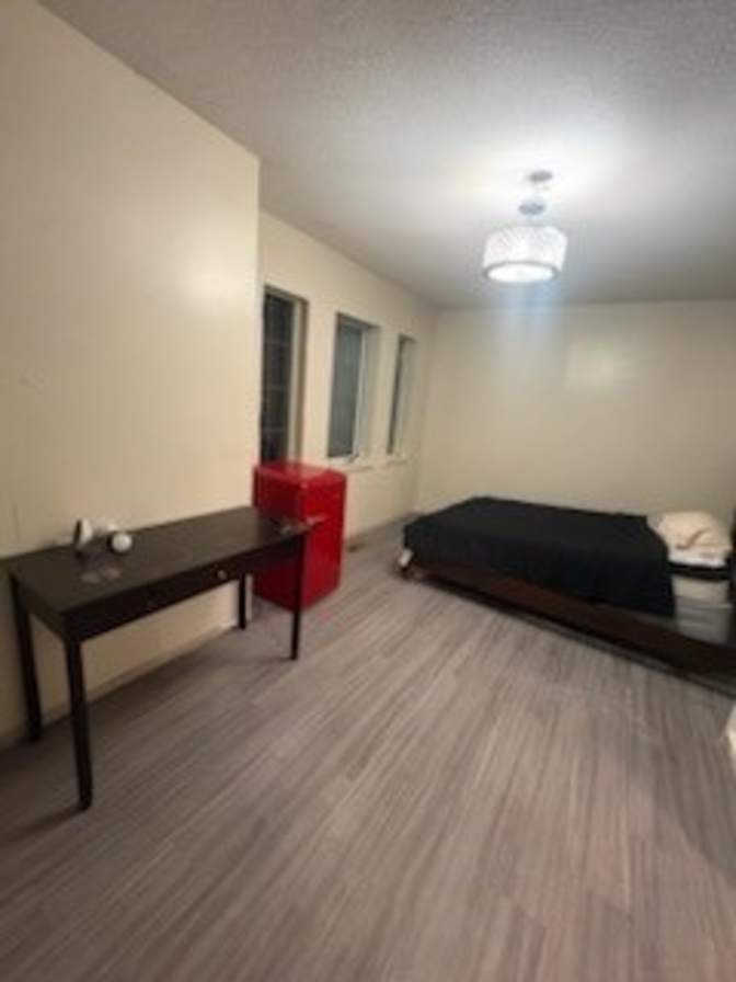 MpressDaz's room