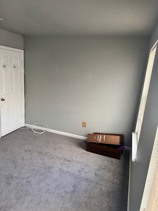 Jenora's room