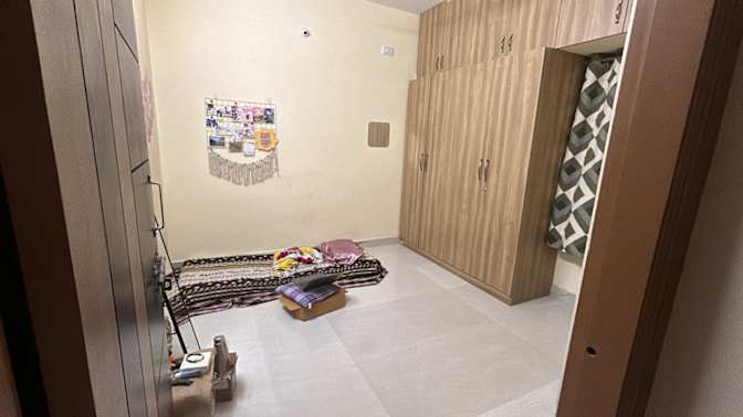 Divya's room