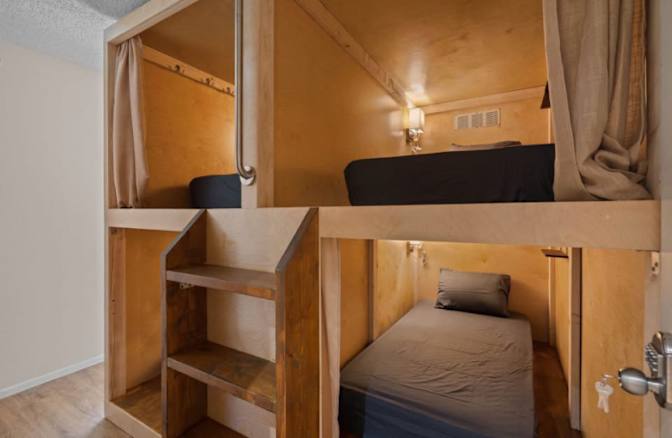 Jessi's room
