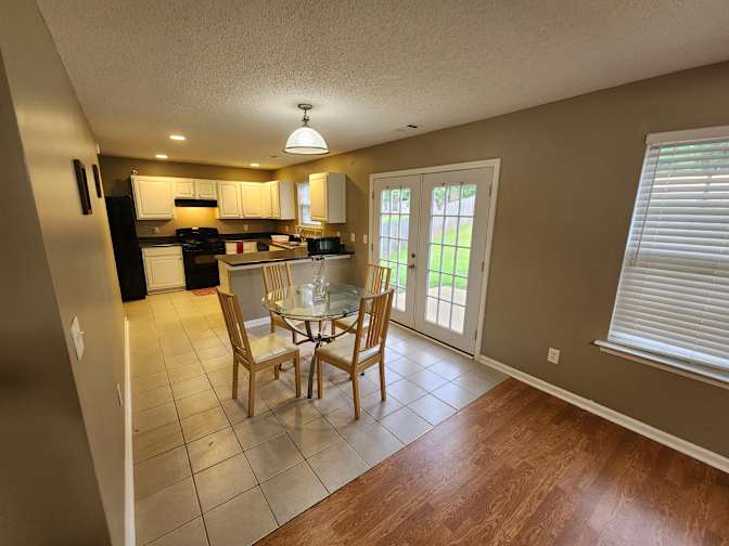 CL&C Property Management and Consulting's room