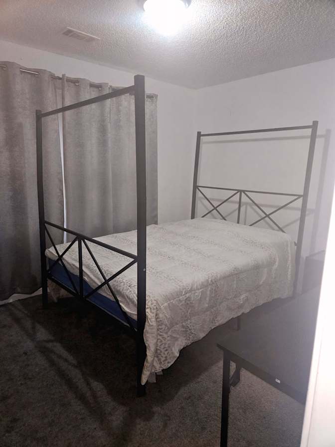 Toni's room